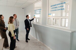 В Одесской области завершили реконструкцию КПП "Рени"