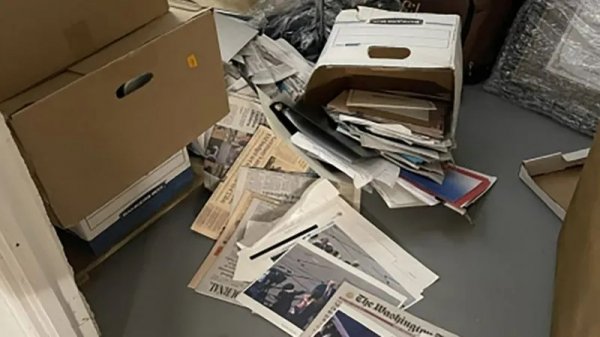 Судебный процесс над Трампом по делу о секретных документах отложен на неопределенный срок