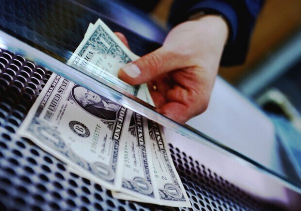 Курс валют в Украине 28 июня 2024: сколько стоит доллар и евро
