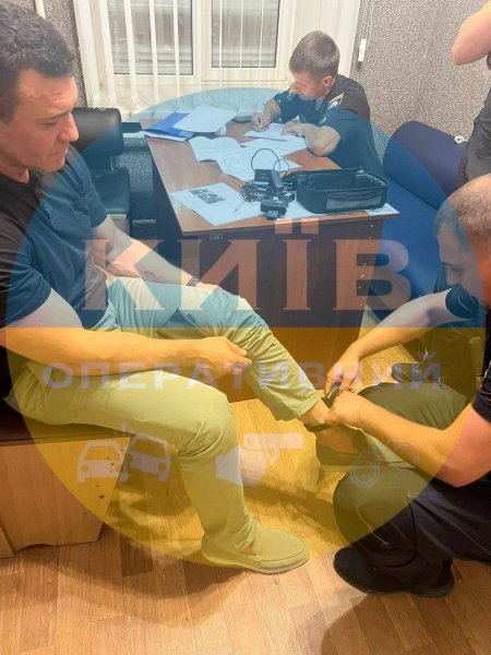 Скандал із Тищенком: нардеп назвав нездійсненні умови для складання ним повноважень (фото)