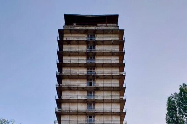 В Одессе на территории санатория погибла 13-летняя девочка: подробности трагедии