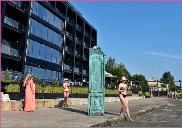 Ярмарка крафтовиков и концерт за помощь Ботсаду: куда пойти в Одессе на грядущих выходных бесплатно
