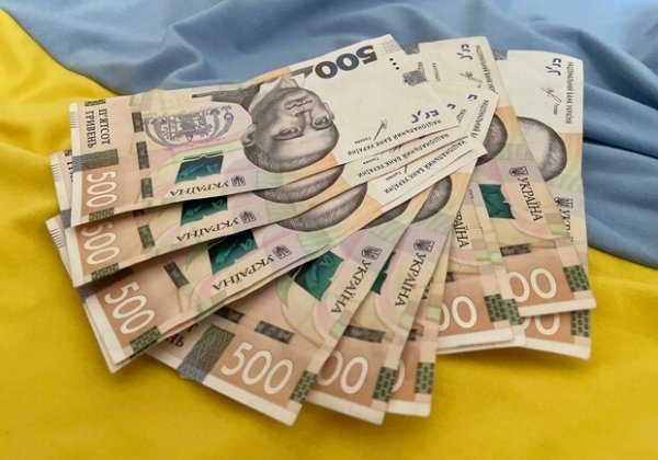О курсе доллара и минималке: Кабмин одобрил Бюджетную декларацию на 2025-2027 годы