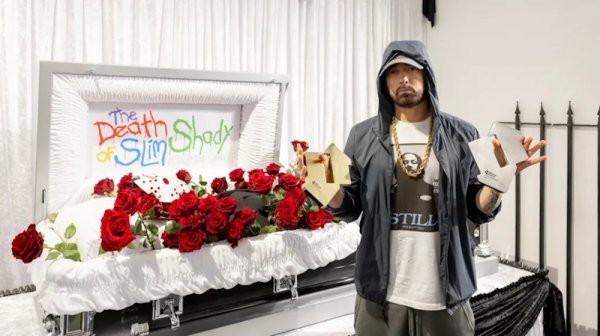 Триумфальное возвращение Эминема: «The Death of Slim Shady» покоряет чарты