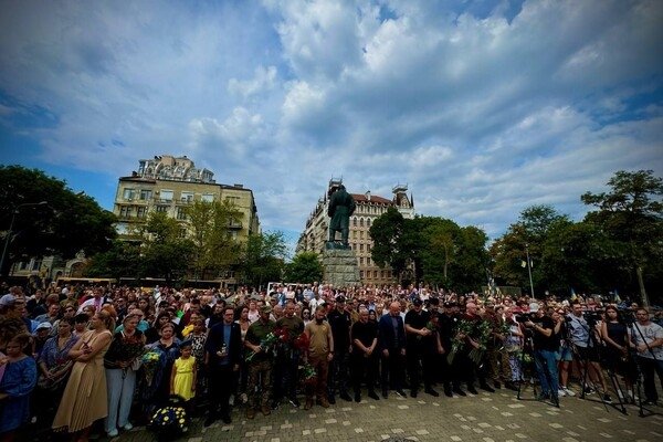 В День памяти защитников Украины в Одессе открыли Аллею Героев