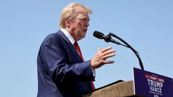 Новая постановка Трампа для поднятия рейтинга?
