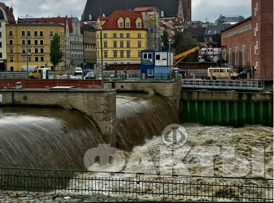 Велика вода: Вроцлав готується до найгіршого з 1997 року сценарію повіні в місті (фото)