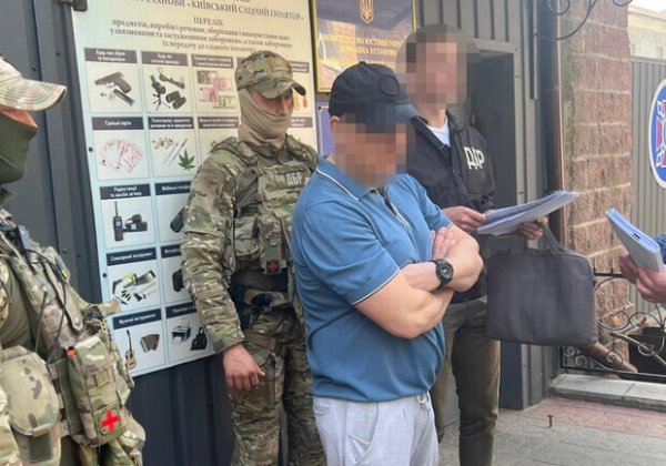 Подделал документы для побега за границу: дело одесского экс-военкома направили в суд