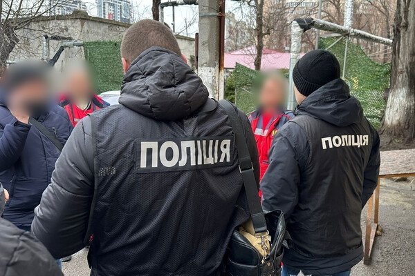В одесской "экстренке" коррупционеры украли 3,7 миллиона 