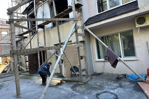 Как сейчас выглядит трехэтажное здание, пострадавшее от ракетных обстрелов 18 октября в Одессе