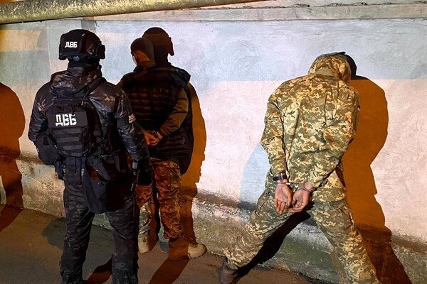 В Одессе фейковые работники ТЦК и полиции требовали деньги с призывников