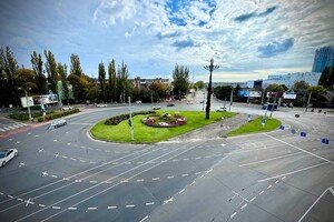 Ремонт на площали Трибуны Героев закончили: что изменилось