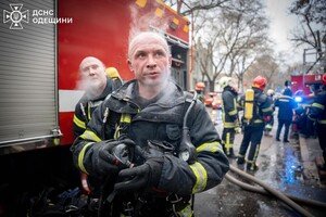 В Одессе горела квартира на Троицкой: пострадали три человека