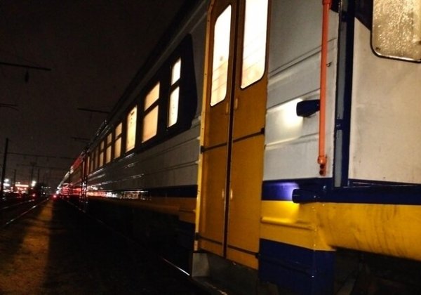 На Первой Заставе под колесами поезда погиб мужчина