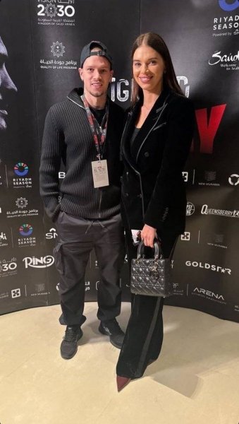 Усик виграв крутий бій-реванш у Ф'юрі і присвятив свою перемогу мамі: відеоогляд поєдинку