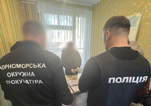 Предоставлял документы для отсрочки: в Одессе чиновника психбольницы подозревают во взяточничестве