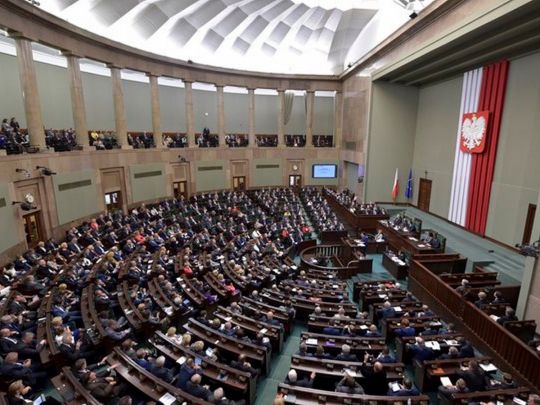 Польща розробляє плани евакуації: що стало причиною