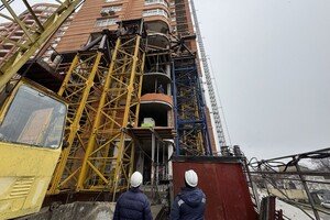 В Одессе восстанавливают 16-этажку, которая разрушилась из-за ракетного удара