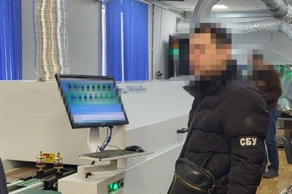 Топ-менежеры из Одессы поставляли в РФ оборудование для военных баз