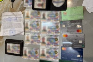 Выезд из Украины за взятку: общественного деятеля из Одессы подозревают в "помощи" военнообязанным