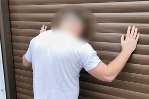 Выезд из Украины за взятку: общественного деятеля из Одессы подозревают в "помощи" военнообязанным