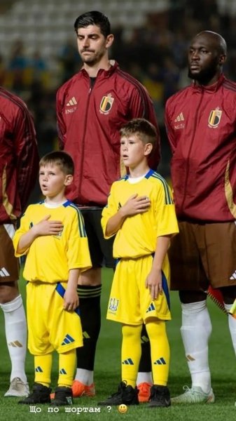 Вийшло на удачу: зірок збірної Бельгії на матч у Мурсії виводили діти Реброва (фото, відео)