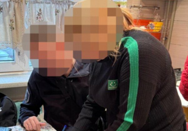 Правоохранительница из Одесской области снимала с учета и переправляла за границу мужчин Правоохранительница из Одесской области снимала с учета и переправляла за границу мужчин