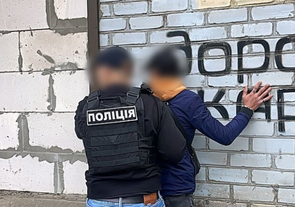 В Одессе иностранец вербовал украинок для предоставления интимных услуг за границей