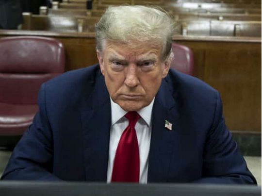 Суцільні збитки: чистий капітал Трампа зменшився на 500 мільйонів доларів через його політику