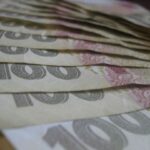 МВФ підтримав зростання податків в Україні: кого можуть зобов’язати платити 23%