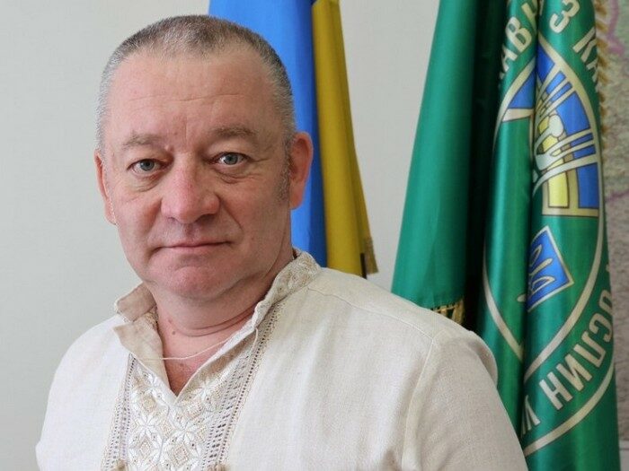 &laquo;Один рій сарани може спожити стільки&nbsp;ж їжі за&nbsp;день, скільки 35&thinsp;000 людей&raquo;: заступник голови Держпродспоживслужби про нашестя шкідника