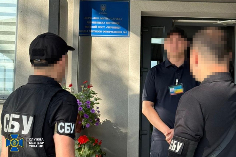 СБУ влаштувала «шмон» на чотирьох митницях: із чим це пов'язано та що з'ясувалося (фото)