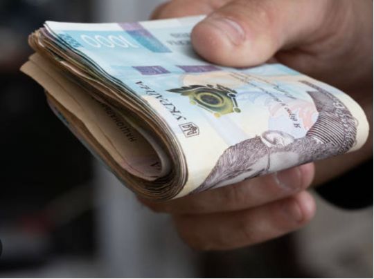 Українцям можуть перерахувати зарплати: про які суми йдеться