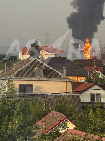Дрони атакували Краснодарський край росії: горів НПЗ і&nbsp;військова частина