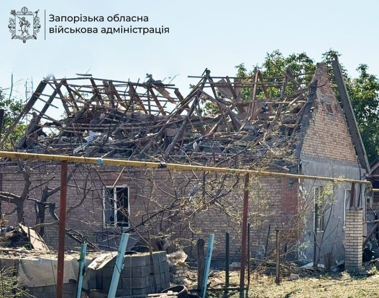 Частина Запоріжжя залишилася без світла після нічної атаки безпілотників ворога (фото)
