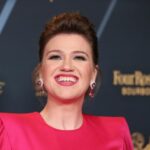 Повернення після втрати: відома співачка після трагедії відкрила шоу