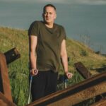 «Я був полоненим, але вийшов із полоненим»: неймовірна історія захисника, який провів тижні в бліндажі з росіянином